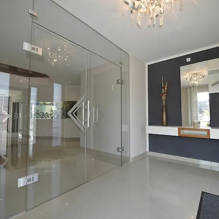 Luxbellevue Luxury *